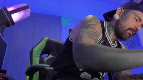 fisherrman666 online show from December 2025 11:58:01 PM