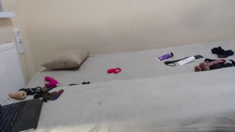 Snapshot of fit_kitty18 chatting on February 2025 08:15:02 PM fit kitty18 online show from February 2025 08:15:02 PM