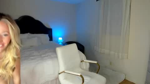 Jamie or Frisky  online show from December 2024 12:07:01 AM