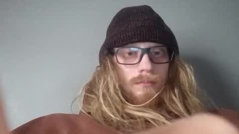 fitfungi7 online show from February 2026 02:42:02 PM