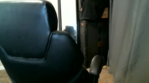 fitguy40 online show from June 2026 09:20:01 PM
