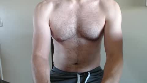 Snapshot of fithubby80 chatting on October 2025 04:08:02 PM fithubby80 online show from October 2025 04:08:02 PM