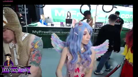 Snapshot of fitnessnerd6 chatting on October 2025 08:47:01 PM fitnessnerd6 online show from October 2025 08:47:01 PM