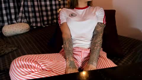 Snapshot of fitrosexxx chatting on February 2025 03:02:02 AM Margarita online show from February 2025 03:02:02 AM