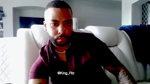 King E  online show from April 2026 05:29:01 PM