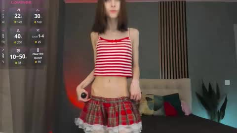 im Linda please give me thumbs up online show from January 2026 03:09:01 AM