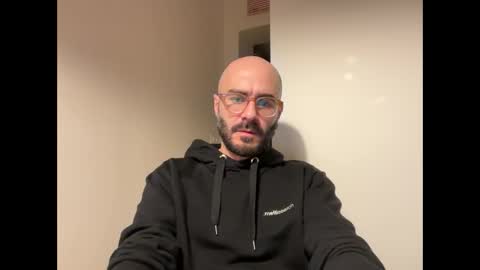 Fla is short for Flavio online show from January 2025 12:36:01 AM