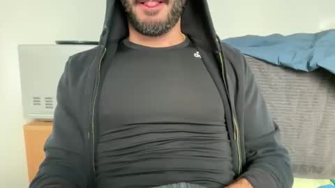 Fla is short for Flavio online show from October 2025 01:18:01 PM