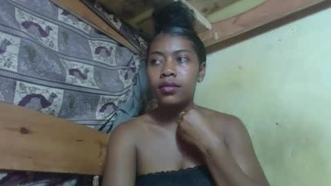 Flangie online show from April 2026 07:00:01 AM