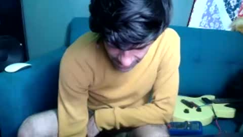 Flannel Dong online show from November 2025 07:09:01 AM