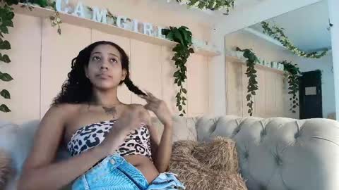 Flavia online show from June 2026 12:22:02 PM