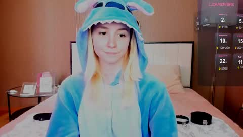 FlexiMona online show from October 2025 08:44:01 AM