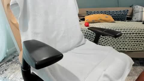 Snapshot of flguyallday chatting on June 2026 10:25:02 PM flguyallday online show from June 2026 10:25:02 PM