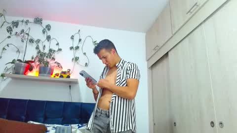 Nico online show from March 2026 05:18:02 PM