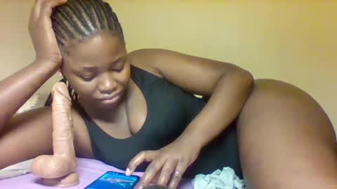 Amber online show from December 2025 01:12:02 AM