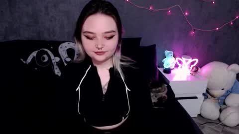 FlirtyJanes online show from March 2025 04:24:02 PM
