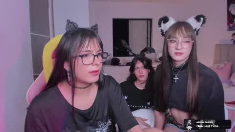 Snapshot of flora_angelical chatting on September 2025 02:02:02 AM Angel online show from September 2025 02:02:02 AM