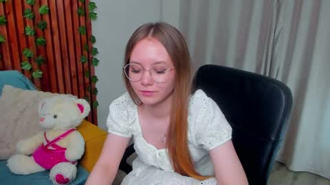 hey there guys im Flora no not the one from WInx. But I love magical stuff and especially I love nature. I dont know I thin online show from May 2026 03:52:01 PM
