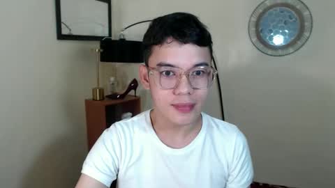 floriankeirxx_ online show from October 2025 10:23:02 AM