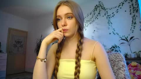 flower_elf online show from April 2026 04:54:01 PM