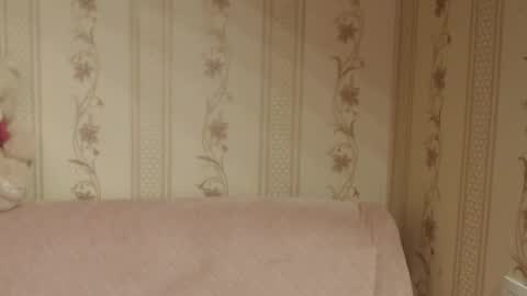 say meow and send tip  online show from November 2025 11:43:02 AM