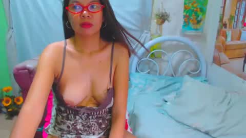 Lexii online show from February 2025 02:19:02 AM