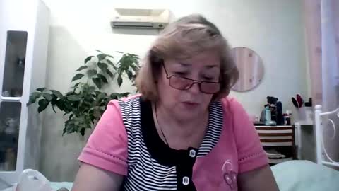 Flowerlower online show from February 2025 06:21:01 AM