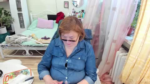 Flowerlower online show from February 2026 02:17:02 PM