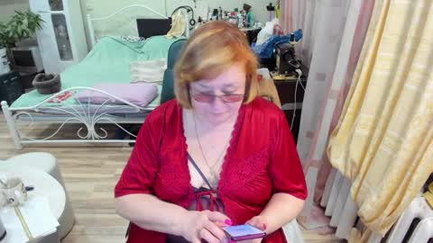 Flowerlower online show from April 2026 06:17:01 PM