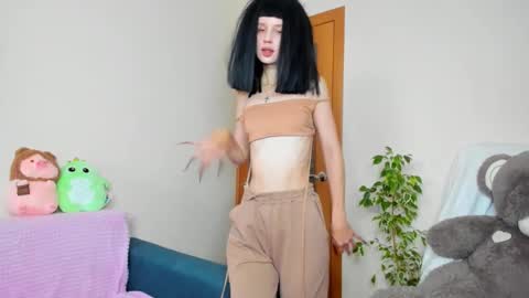 Flower online show from September 2025 02:17:01 PM