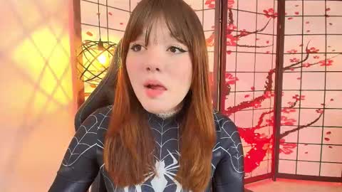  FLUFFY BUBBLE  online show from November 2025 04:10:02 AM