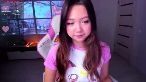 Rose online show from November 2025 12:53:02 AM