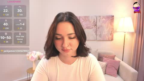 Lina online show from March 2026 11:49:02 PM