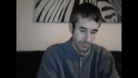 flyhigh92 online show from December 2024 07:34:02 PM