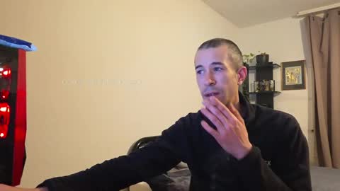 flyhigh92 online show from April 2026 04:25:01 PM