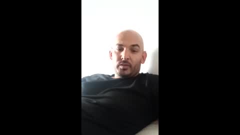 Snapshot of fn389 chatting on April 2026 12:09:02 AM Frank online show from April 2026 12:09:02 AM