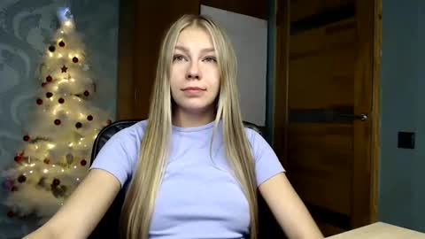 Molli  Ready for any play with you. Hottest show in pvt  Help a student earn big tokens  online show from January 2025 12:31:01 AM