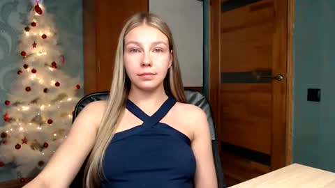 Molli  Ready for any play with you. Hottest show in pvt  Help a student earn big tokens  online show from January 2025 02:07:02 AM