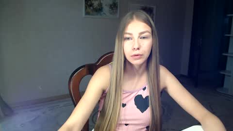 Molli  Ready for any play with you. Hottest show in pvt  Help a student earn big tokens  online show from October 2025 02:03:01 PM