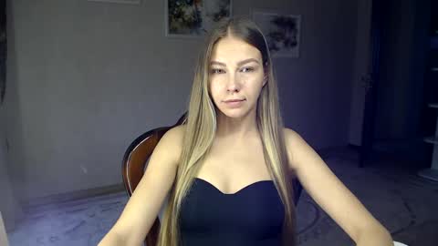 Molli  Ready for any play with you. Hottest show in pvt  Help a student earn big tokens  online show from October 2025 12:03:02 PM