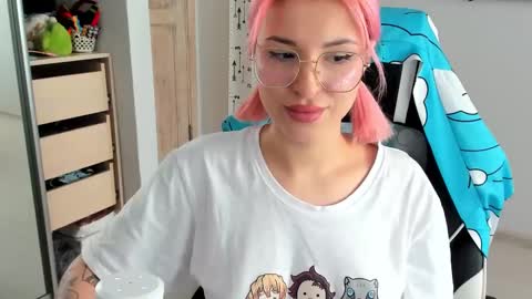 folinskaayaa online show from January 2025 08:18:02 AM