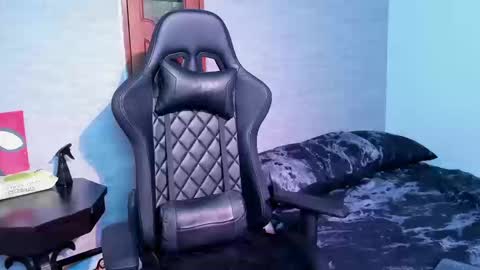 Foni online show from March 2026 09:43:02 PM