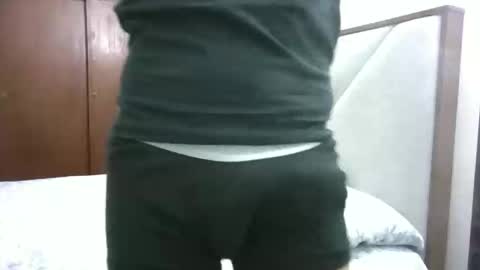Snapshot of fonzi_flores chatting on February 2026 11:47:02 AM fonzi_flores online show from February 2026 11:47:02 AM