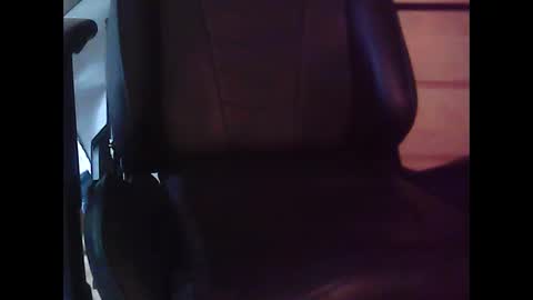 Hooz2no online show from September 2025 07:17:01 PM