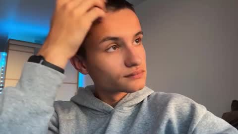 foooxxxi online show from September 2025 02:19:01 PM