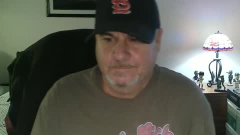 Snapshot of foreplayman22 chatting on January 2025 08:11:02 PM foreplayman22 online show from January 2025 08:11:02 PM