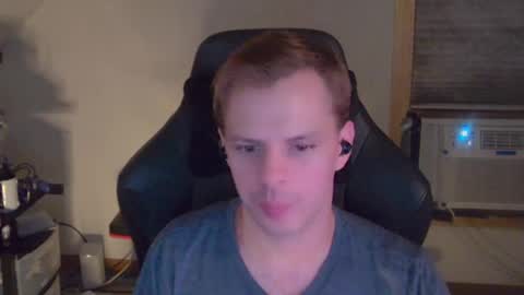 forever_broken online show from October 2025 05:04:01 AM