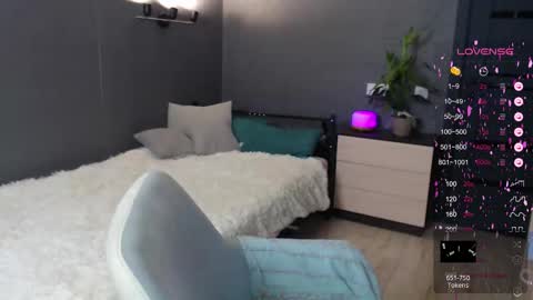 Julia online show from September 2025 12:49:02 PM