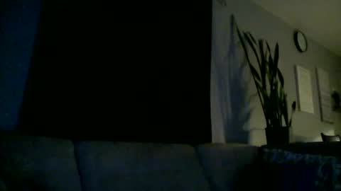 fouraide42 online show from March 2025 03:17:01 AM