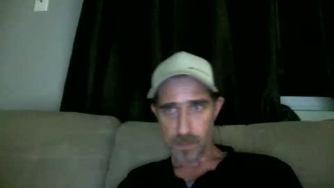 fouraide42 online show from January 2026 04:15:01 AM